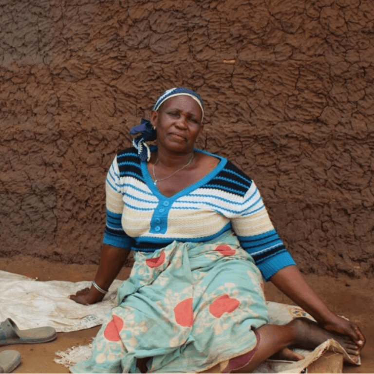 Mozambicans fleeing insurgent violence