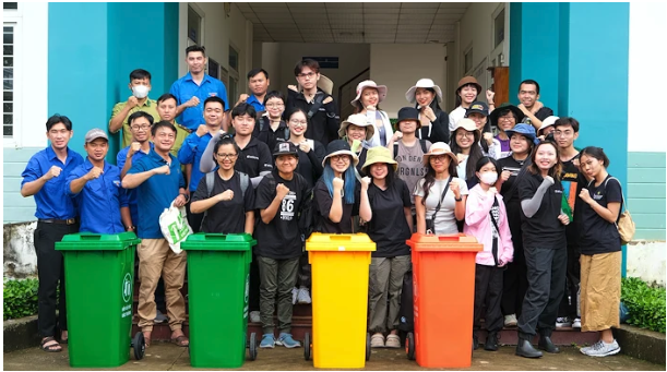 5 Women, 5 Countries, 1 Mission: Beating Plastic Pollution with Breakthrough Ideas